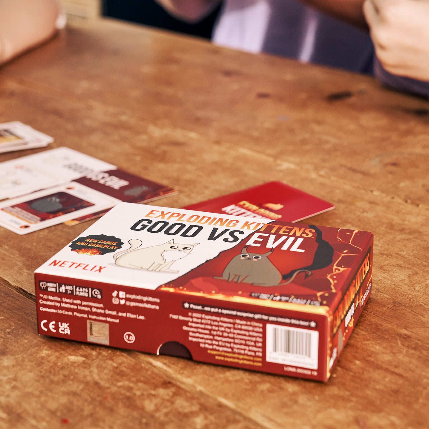 Exploding Kittens: Good vs Evil